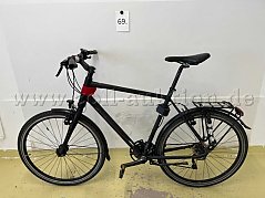 Touren-Rad von Koga, links