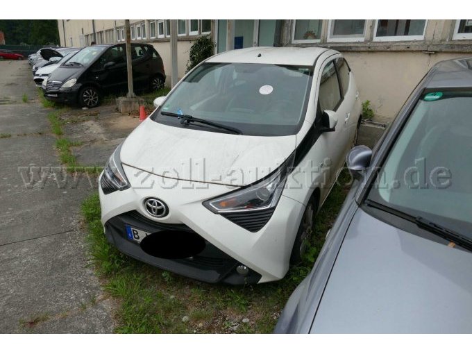 Front Front
