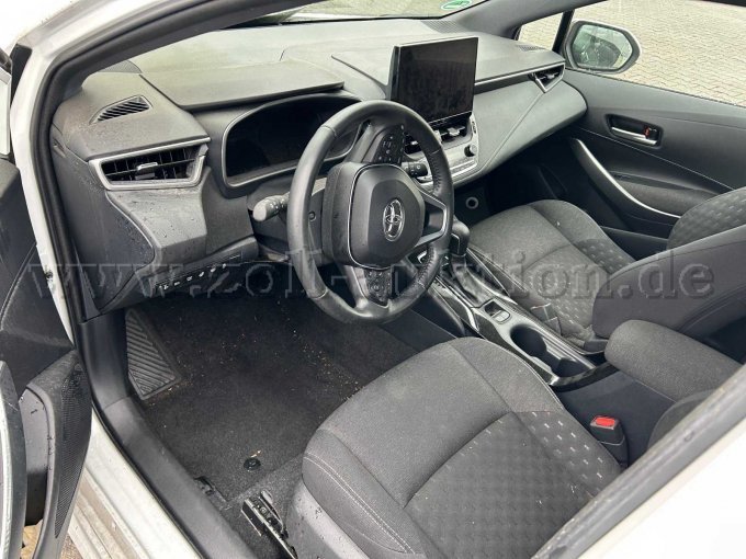 Corolla Innenraum Fahrerseite