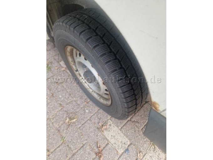 Toyota Kleinbus 8-Sitzer