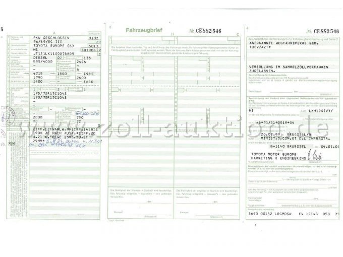 Toyota Kleinbus 8-Sitzer
KFZ-Brief