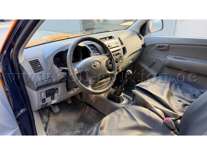 1 Toyota HILUX 2WD Single Cab 2,5 D4D Müllfahrzeug Baujahr 2010 – foto 5 – kavel bij Zoll-Auktion, Oberkirch