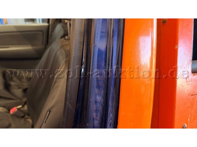 1 Toyota HILUX 2WD Single Cab 2,5 D4D Müllfahrzeug Baujahr 2010 – foto 8 – kavel bij Zoll-Auktion, Oberkirch