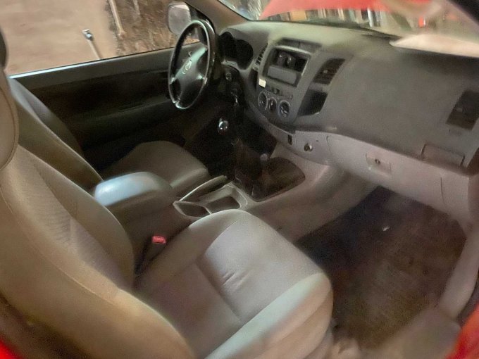 Toyota Hilux Pick-up Innenraum von der Beifahrerseite