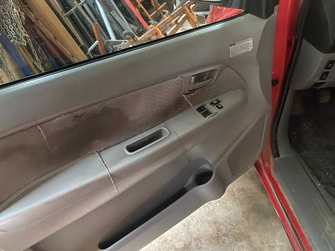 Toyota Hilux Pick-up Türverkleidung Fahrerseite