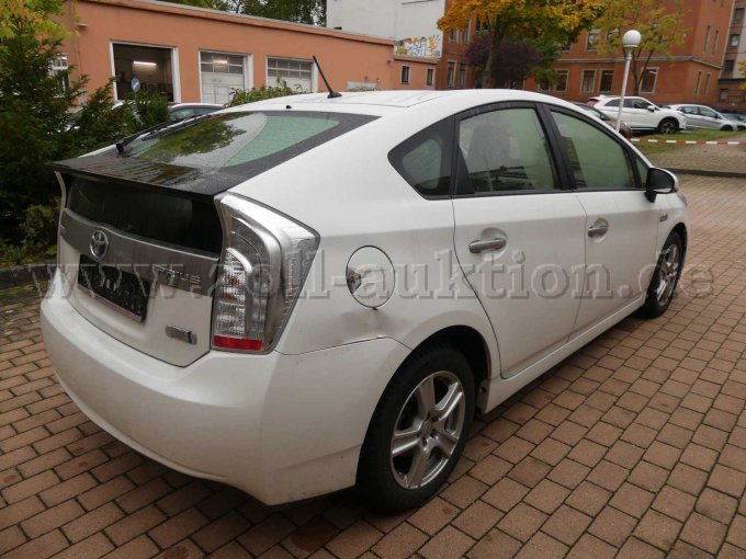 Seite hinten rechts mit Anfahrschaden