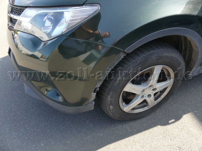 1 Toyota RAV4 2.2 D-4D DPF 4x4 *AHK – foto 12 – kavel bij Zoll-Auktion, Potsdam