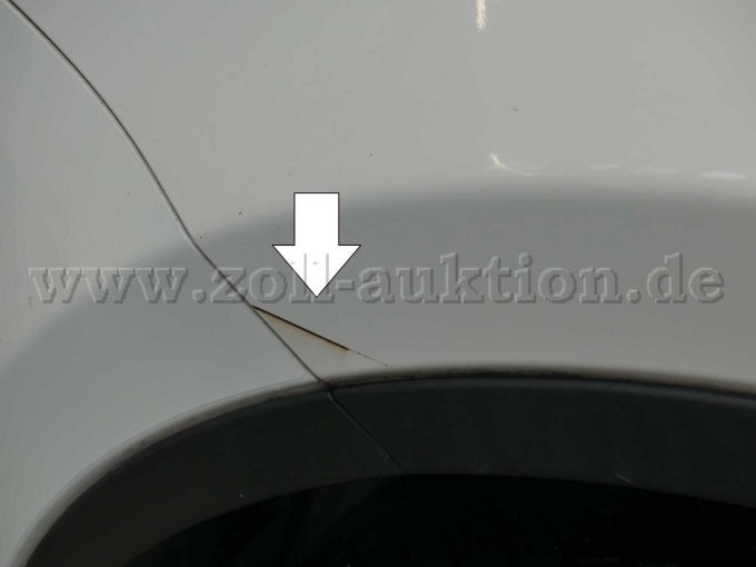 Kratzer Kotflügel vorne links