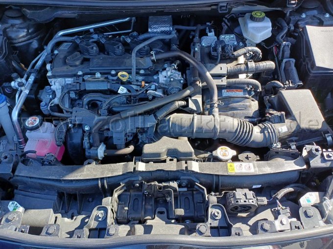 Toyota Yaris - Motorraum