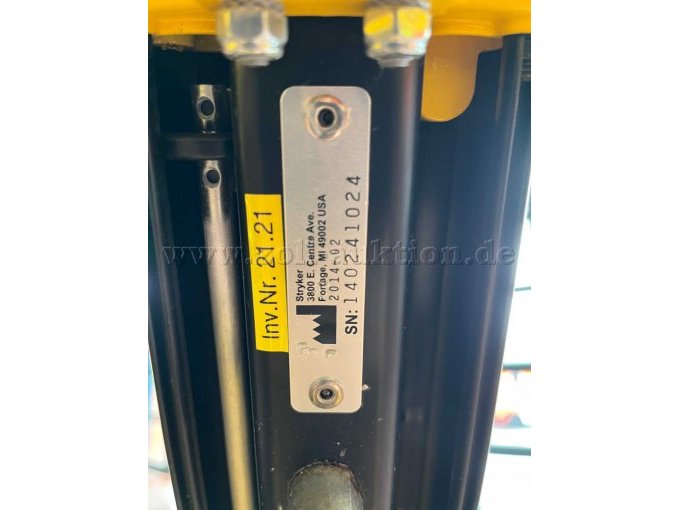 Typenschild Fahrtrage