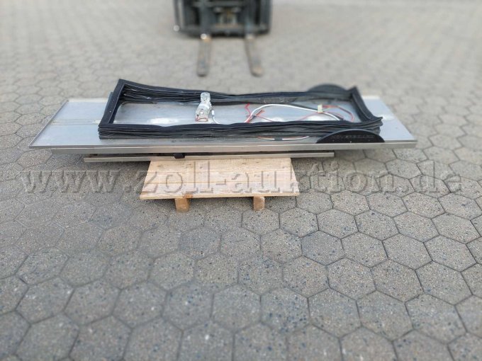 Bild von der Seite Bild von der Seite