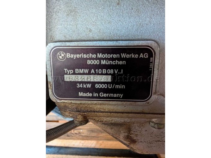 Typenschild des Motors der TS 8/8