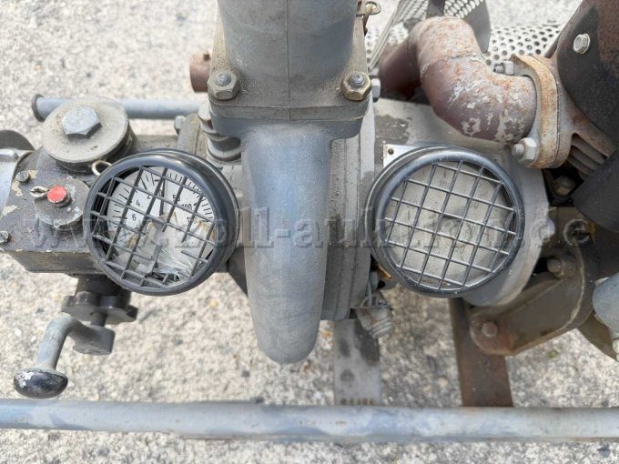 1 Tragkraftspritze (TS 3) VEB Feuerlöschgerätewerk Luckenwalde – foto 6 – kavel bij Zoll-Auktion, Großräschen