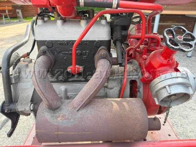 1 Tragkraftspritze (TS 8/8) VEB Feuerlöschgerätewerk Jöhstadt – foto 5 – kavel bij Zoll-Auktion, Großräschen