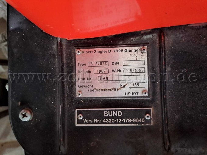 Typenschild Pumpe