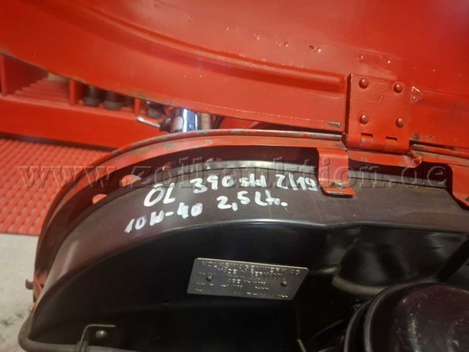 TS 8 8 Urach - Beschriftung Öl