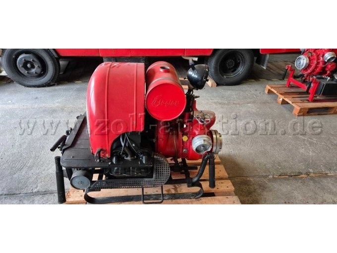 Pumpe in Seitenansicht