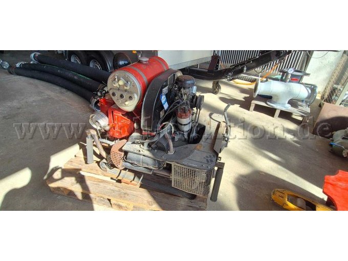1 Tragkraftspritze Ziegler TS 8/8 Ersatzteilspender – foto 3 – kavel bij Zoll-Auktion, Vohburg a.d.Donau