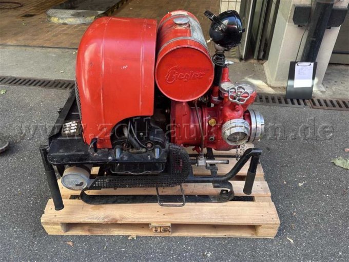 1 Tragkraftspritze Ziegler TS 8/8 Trokomat (VW Motor, Baujahr 1960) - defekt – foto 6 – kavel bij Zoll-Auktion, Ravensburg