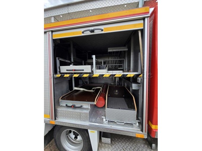 1 Tragkraftspritzen-Fzg. (TSF) Daimler Benz, Typ: 814 F /728000 – foto 10 – kavel bij Zoll-Auktion, Morbach