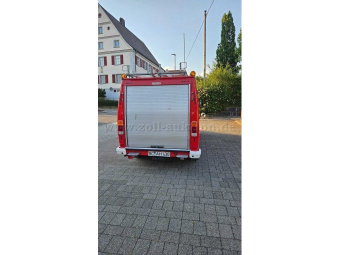 1 brandweerauto met draagbare pomp TSF (Mercedes-Benz) Type: 602 KA – foto 4 – kavel bij Zoll-Auktion, Uttenweiler