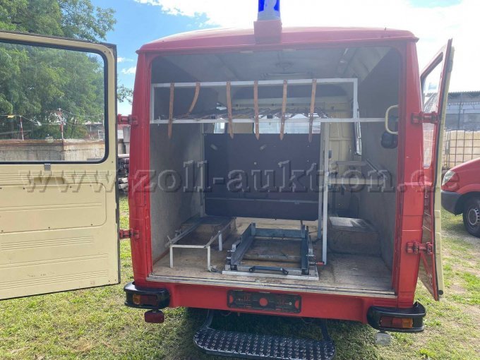 1 Tragkraftspritzenfahrzeug (TSF) Daimler Benz L408G – foto 12 – kavel bij Zoll-Auktion, Nuthe-Urstromtal