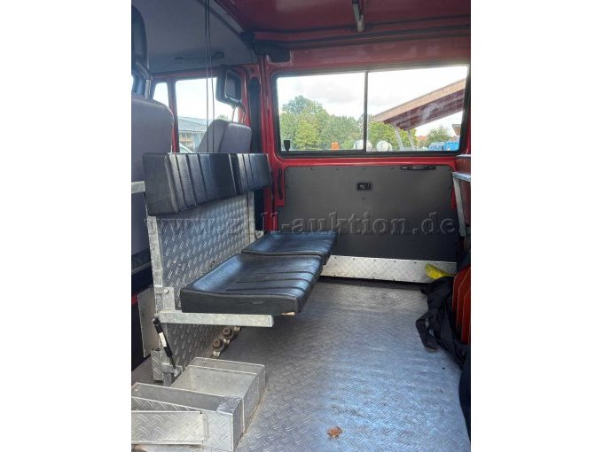 1 Tragkraftspritzenfahrzeug (TSF), Mercedes Benz 308 D-KA – foto 11 – kavel bij Zoll-Auktion, Bleckede