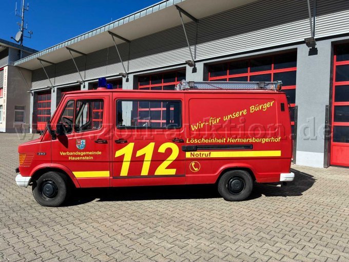 1 Tragkraftspritzenfahrzeug -TSF – Mercedes Benz Bachert Aufbau – foto 8 – kavel bij Zoll-Auktion, Hauenstein