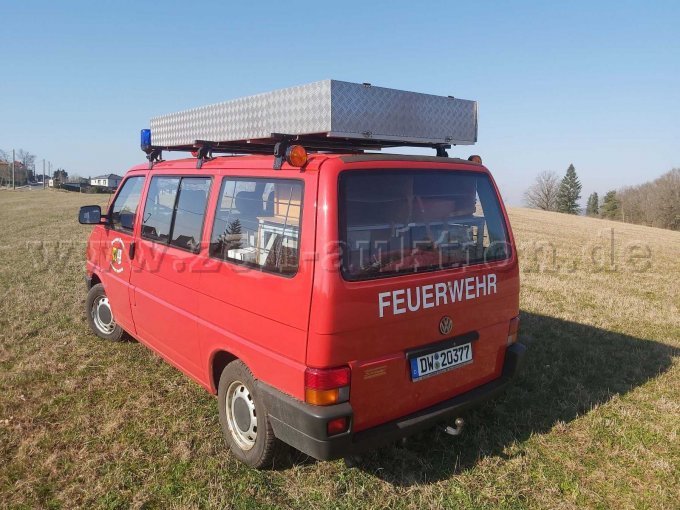 TSF auf VW T 4 Basis Heckansicht