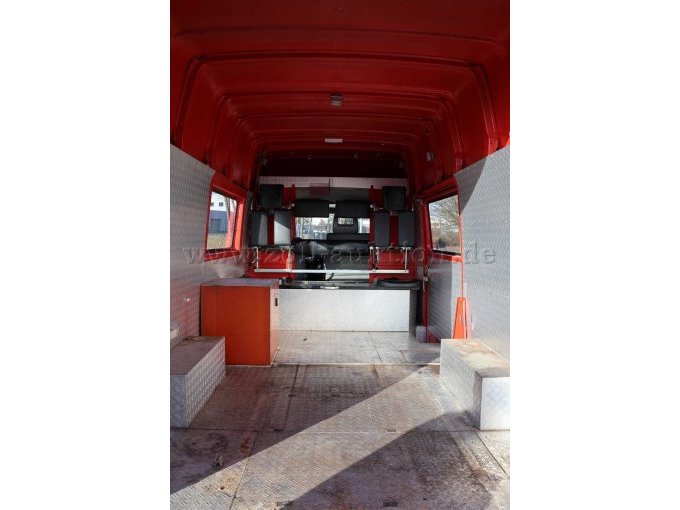 VW LT 35 - Ansicht des Fahrzeugraumes