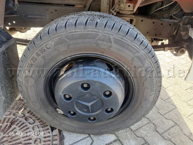 Reifen Vorderachse rechts