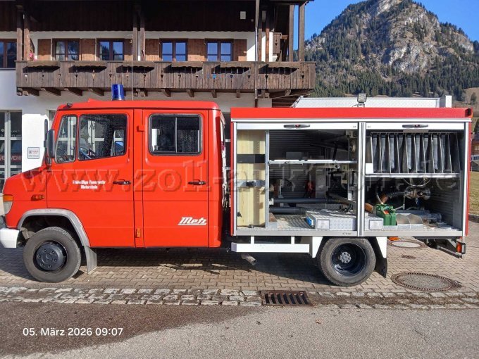 Fahrzeug linke Seite offen