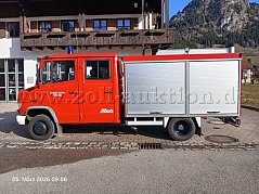 Fahrzeug linke Seite geschlossen