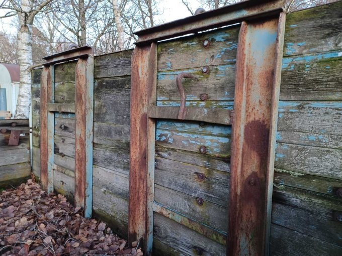 Ansicht Seitenklappe vorn (Schäden)