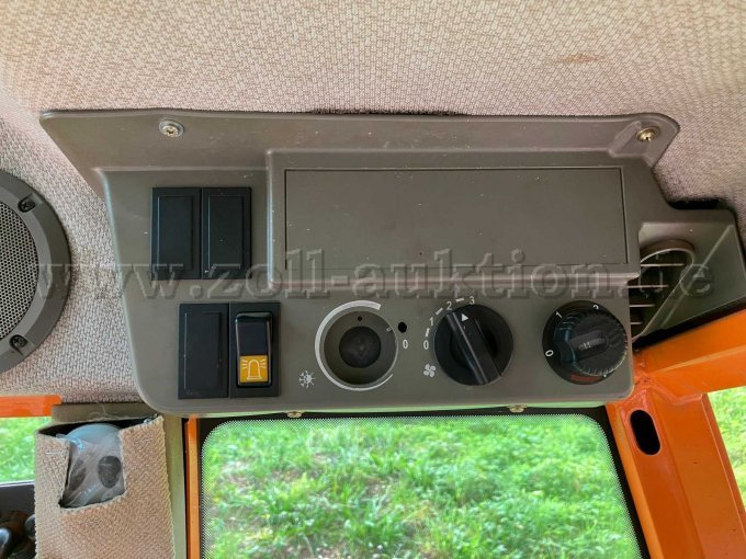 Traktor Ansicht innen Lüftung