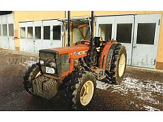 Fiat New Holland / 72-86 DTF - RT-M525, Front seitlich