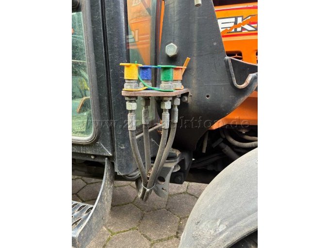 Hydraulikanschlüsse