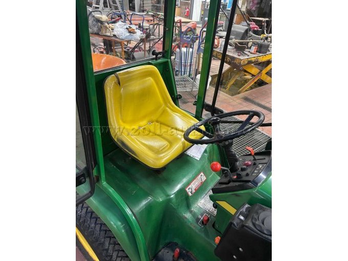 1 Traktor John Deere 430 mit Schneeschild und Streuer – foto 7 – kavel bij Zoll-Auktion, Altdorf