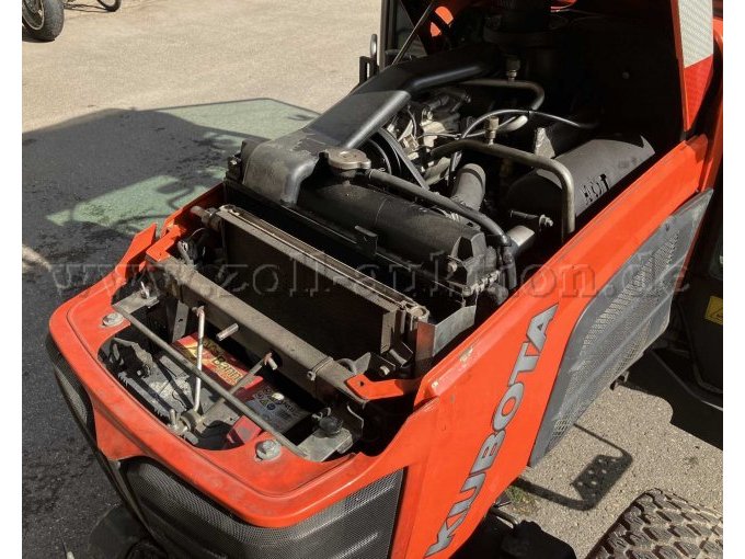 Traktor Kubota Ansicht Motorraum