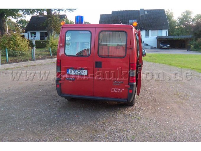 1 Transporter FIAT Ducato Feuerwehrfahrzeug ELW – foto 8 – kavel bij Zoll-Auktion, Dänischenhagen