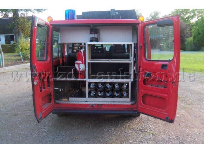 1 Transporter FIAT Ducato Feuerwehrfahrzeug ELW – foto 4 – kavel bij Zoll-Auktion, Dänischenhagen