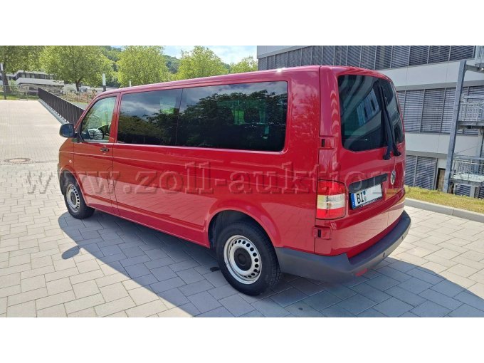 Transporter seitlich Fahrer