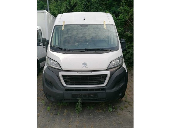 Frontansicht 1 Peugeot Boxer
