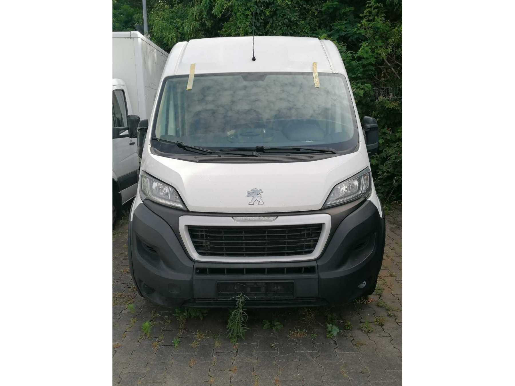 Frontansicht 1 Peugeot Boxer