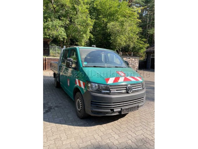 1 bestelwagen met laadbak - Volkswagen T6 Doka, defect – foto 3 – kavel bij Zoll-Auktion, Hamburg