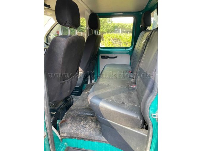 1 bestelwagen met laadbak - Volkswagen T6 Doka, defect – foto 6 – kavel bij Zoll-Auktion, Hamburg