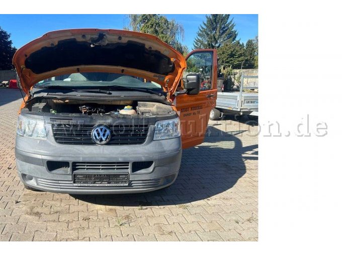 1 VW-bestelwagen, vrachtwagen met open laadbak, dubbele cabine, defect – onderdelenvoorziening – foto 5 – kavel bij Zoll-Auktion, Nidderau