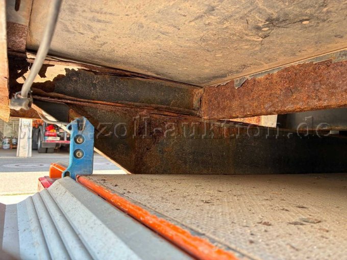 1 Transporter VW T5 Allrad und offenen Kasten – foto 12 – kavel bij Zoll-Auktion, Kirchzarten