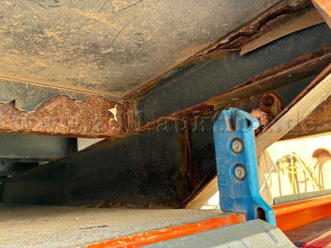 1 Transporter VW T5 Allrad und offenen Kasten – foto 18 – kavel bij Zoll-Auktion, Kirchzarten