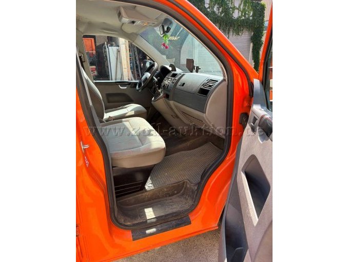 1 Transporter VW T5 Allrad und offenen Kasten – foto 8 – kavel bij Zoll-Auktion, Kirchzarten